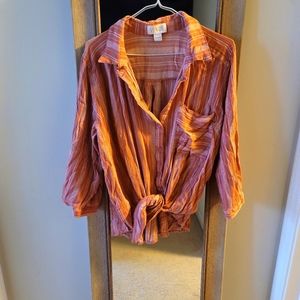 VIXBE optional tie front NEVER WORN